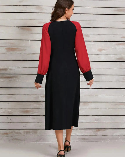 Ruched Contrast Long Sleeve Midi Dress