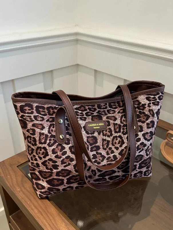 Bolsa de poliéster con estampado de leopardo