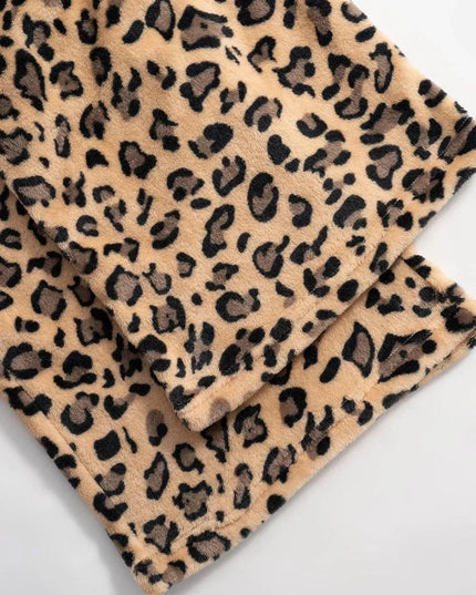 Pantalones anchos con estampado de leopardo