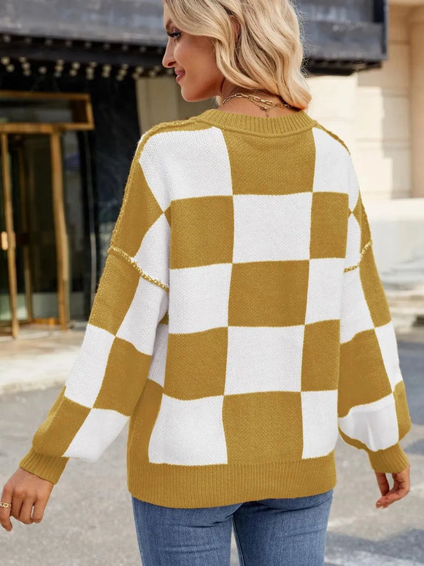 Checkered Round Neck Long Sleeve Sweater - ShopEasier