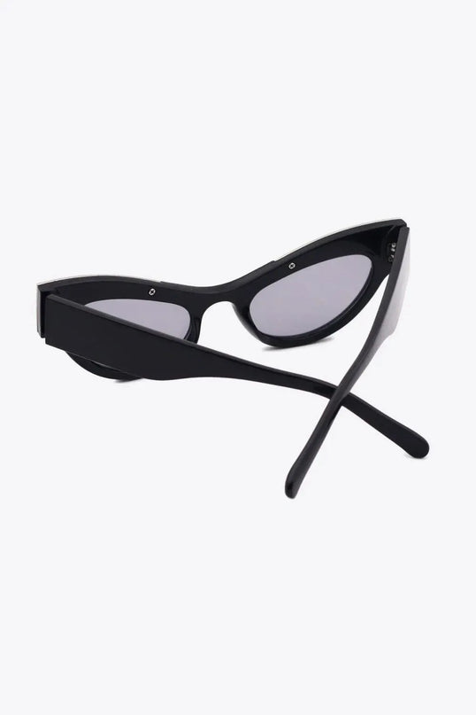 Glamurosas gafas de sol con forma de ojo de gato, protección UV400 y detalles de diamantes de imitación