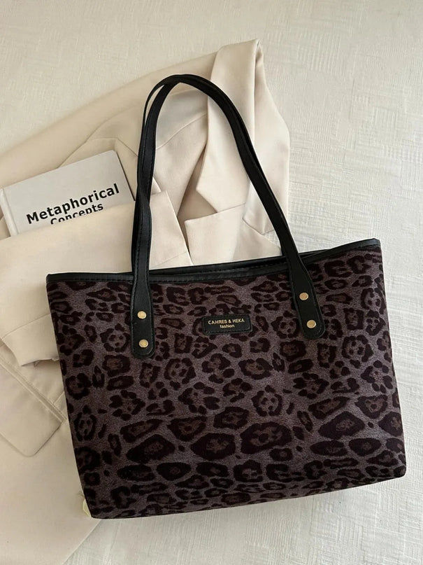 Bolsa de poliéster con estampado de leopardo