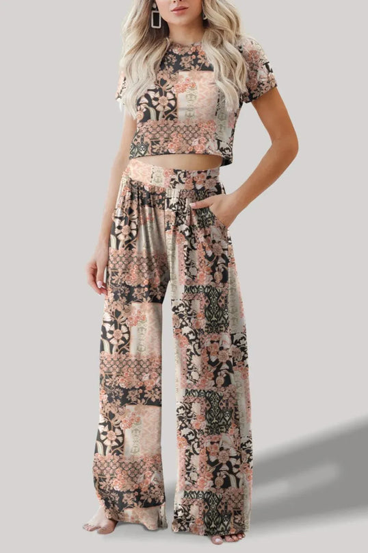 FAM-FAM Stylish Printed Two-Piece Top and Pants Set with Short Sleeves