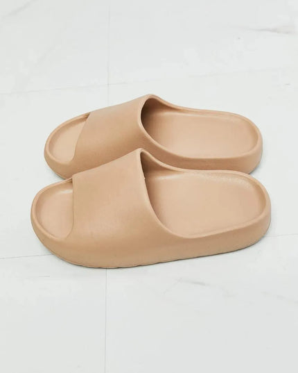 NOOK JOI Cozy Comfort Slides in Beige