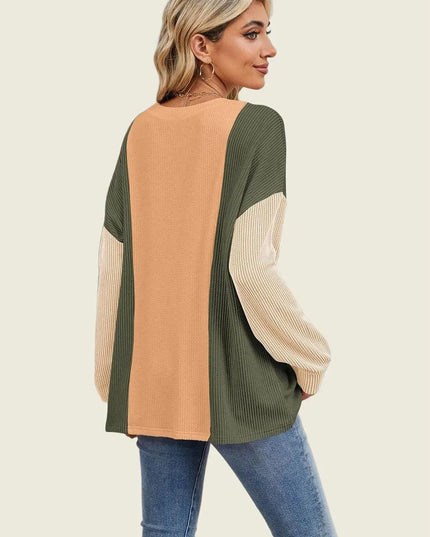 Textured Contrast Long Sleeve Round Neck Tee