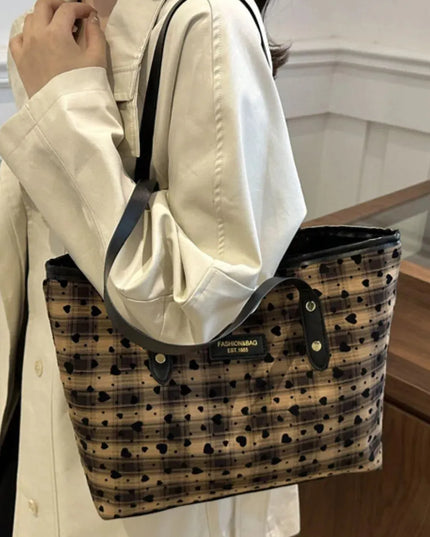 Bolso de mano con correa de cuero de PU con cuadros escoceses en forma de corazón