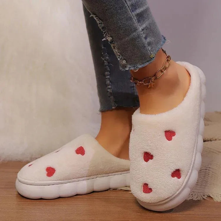 Charming Heart Round Toe Flat Shoes