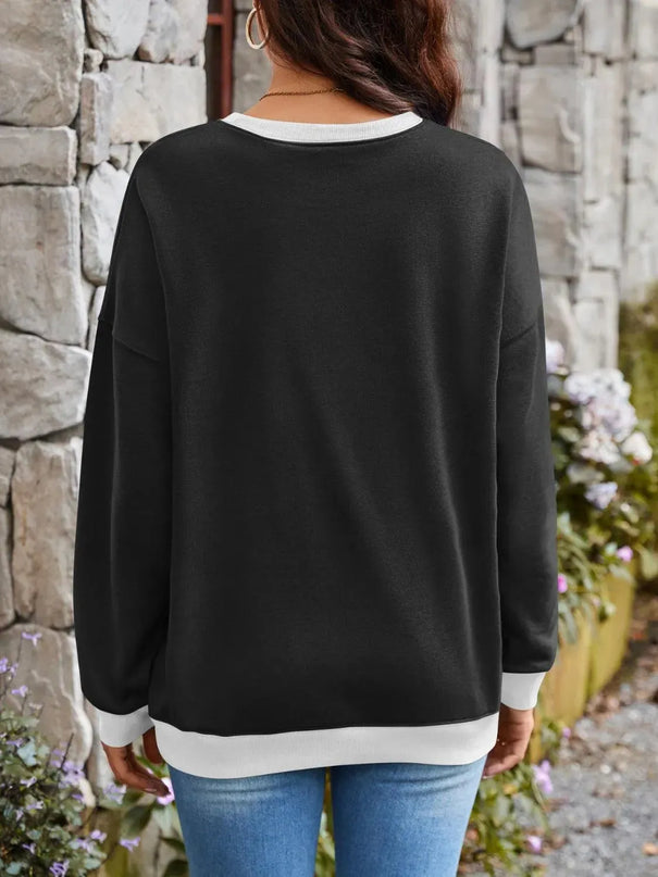 Contrast Lovelet Round Neck Long Sleeve Pullover