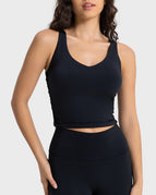 Black / 4