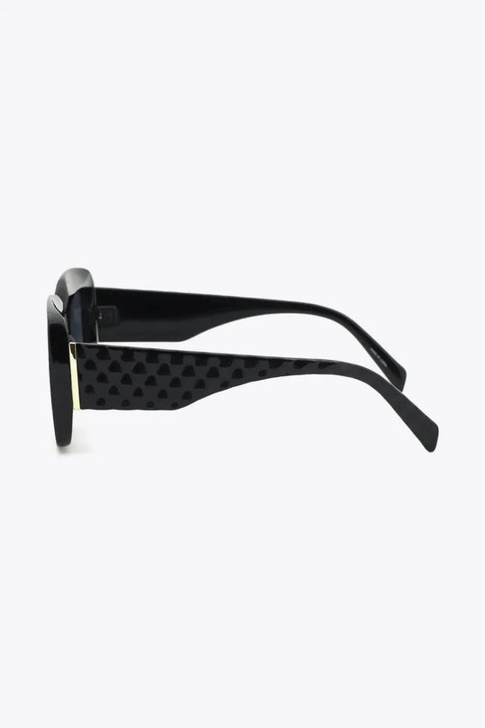 Stylish Square UV400 Polycarbonate Sunglasses with Case