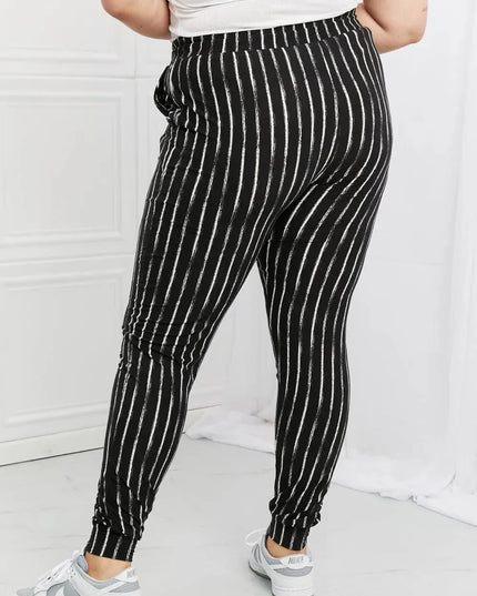 Cozy Striped Joggers with Pockets and Drawstring