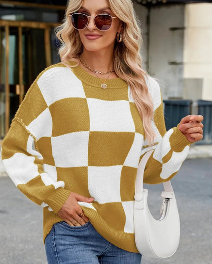 Checkered Round Neck Long Sleeve Sweater - ShopEasier