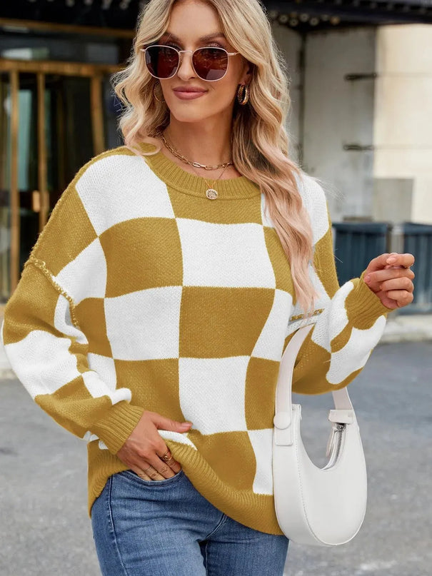 Checkered Round Neck Long Sleeve Sweater - ShopEasier