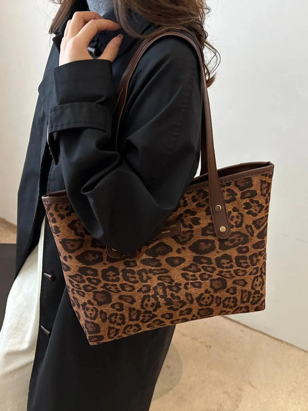 Bolsa de poliéster con estampado de leopardo