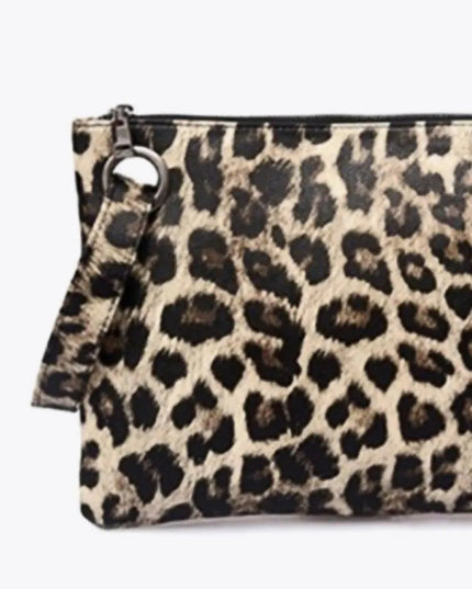 Cartera de piel sintética con diseño de leopardo