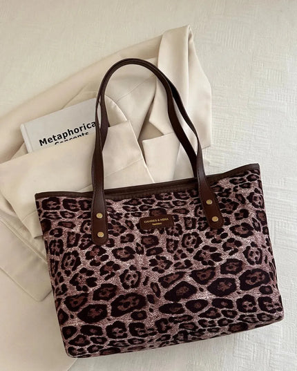 Bolsa de poliéster con estampado de leopardo