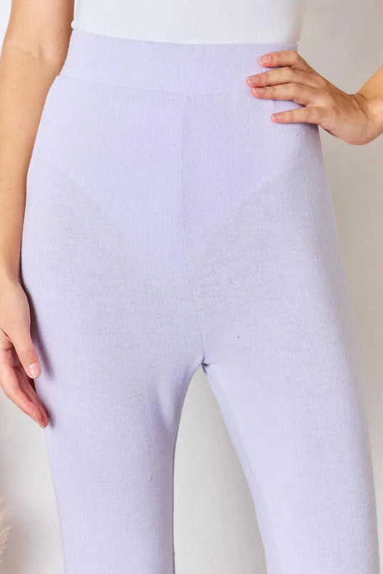 Pantalones de punto acampanados de cintura alta ultra suaves para un estilo sin esfuerzo