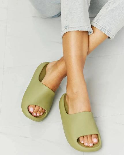 NOOK JOI Cozy Comfort Slides in Green