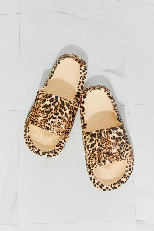 MMShoes Leopard Print Open Toe Comfort Slides